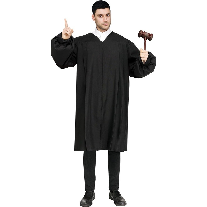 Judge Robe