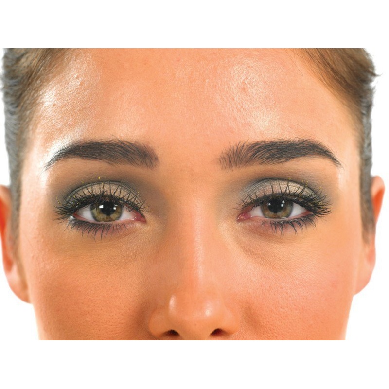 Spikey Grey Eyelashes