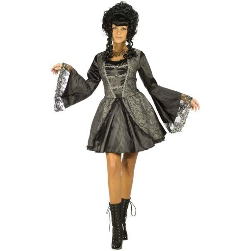 Vampira Costume