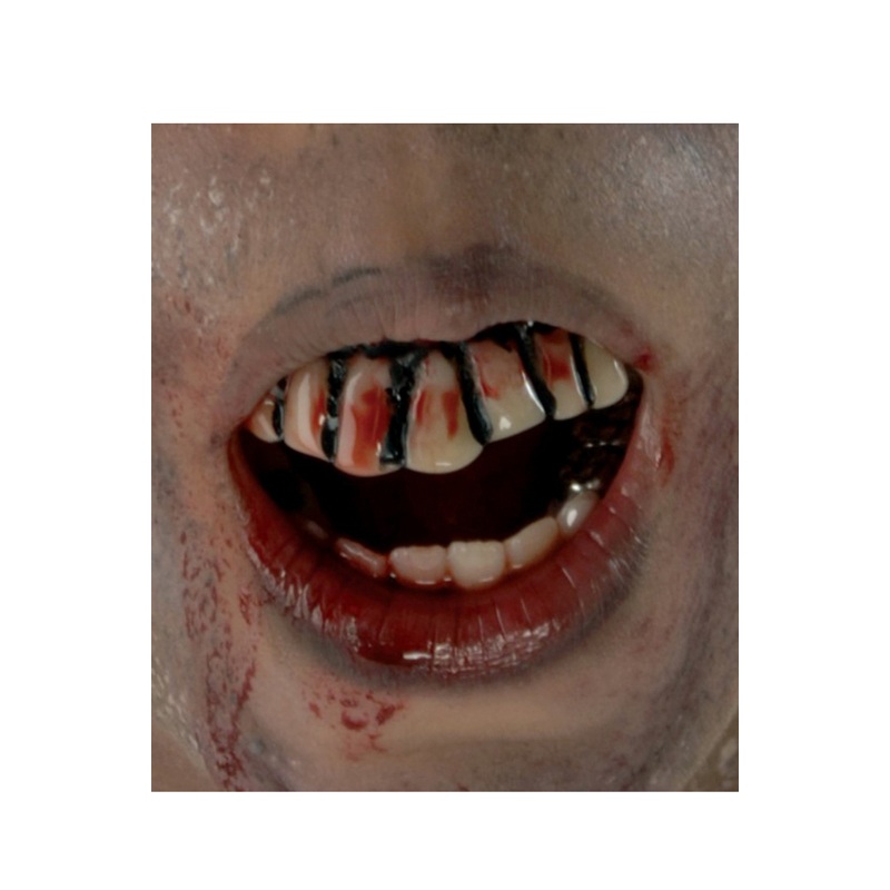 The Walking Dead Bloody Teeth Standard
