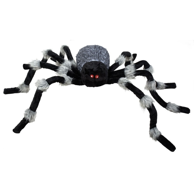Giant spider Tekla