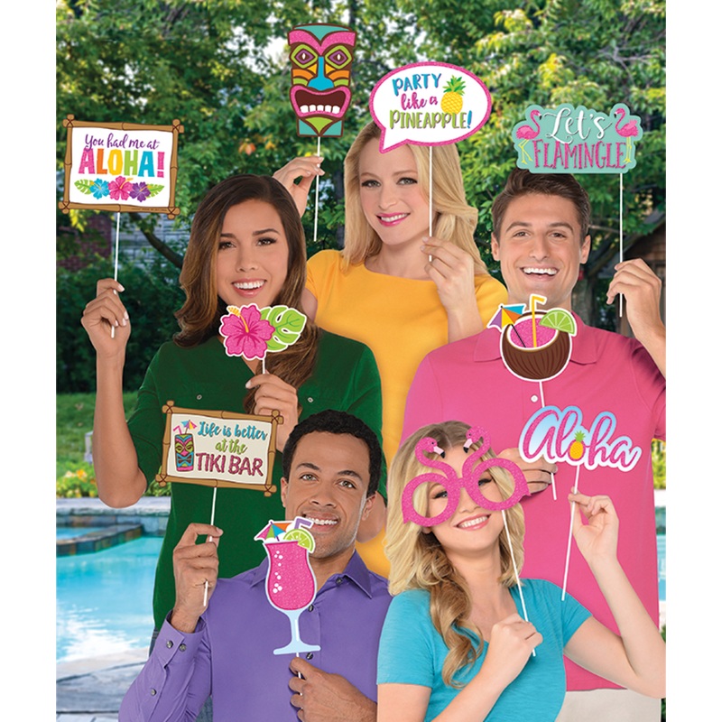 13 Aloha Island Photo Props