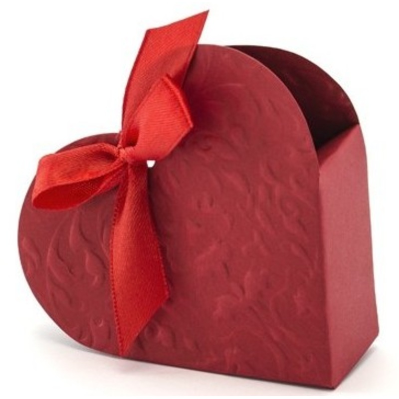 10 red heart gift boxes