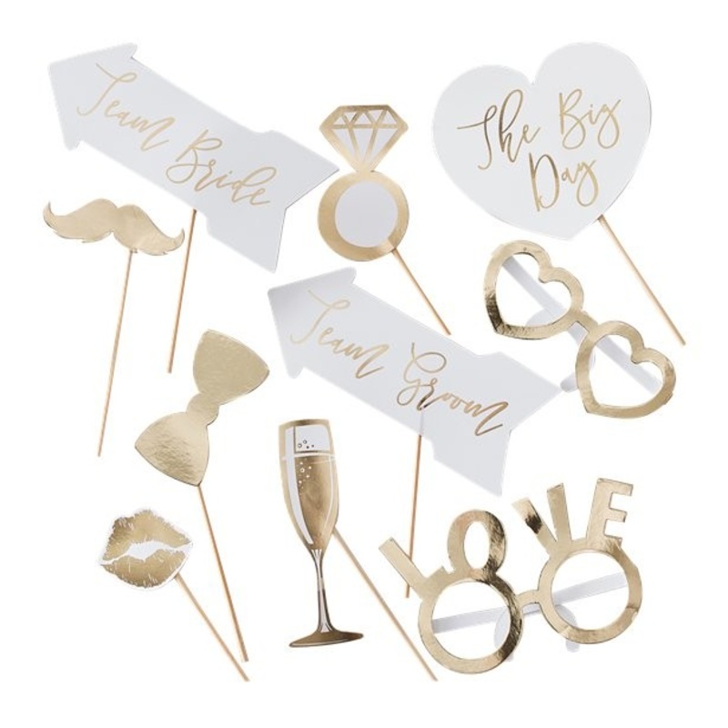 10 The Big Day Photo Props
