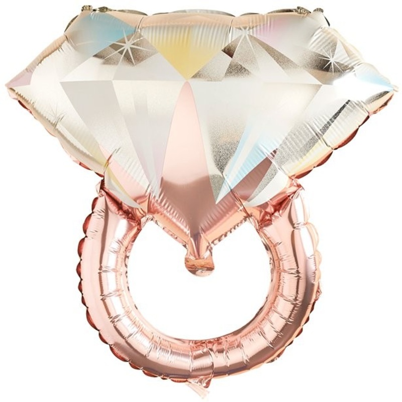 She said Yaas foil balloon ring 66cm
