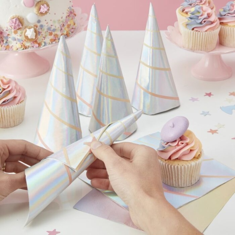 10 Shiny Unicorn Napkins 33cm