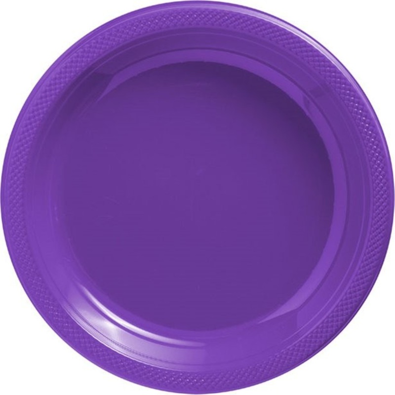 50 purple plastic plates 26cm