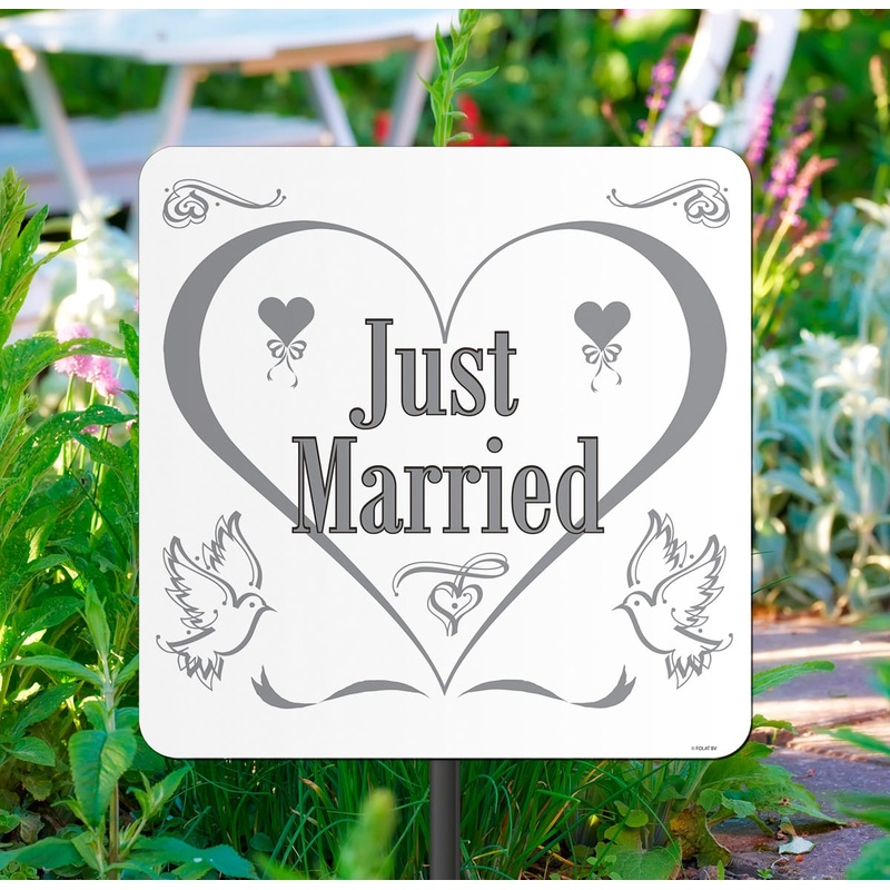 Just Married garden sign