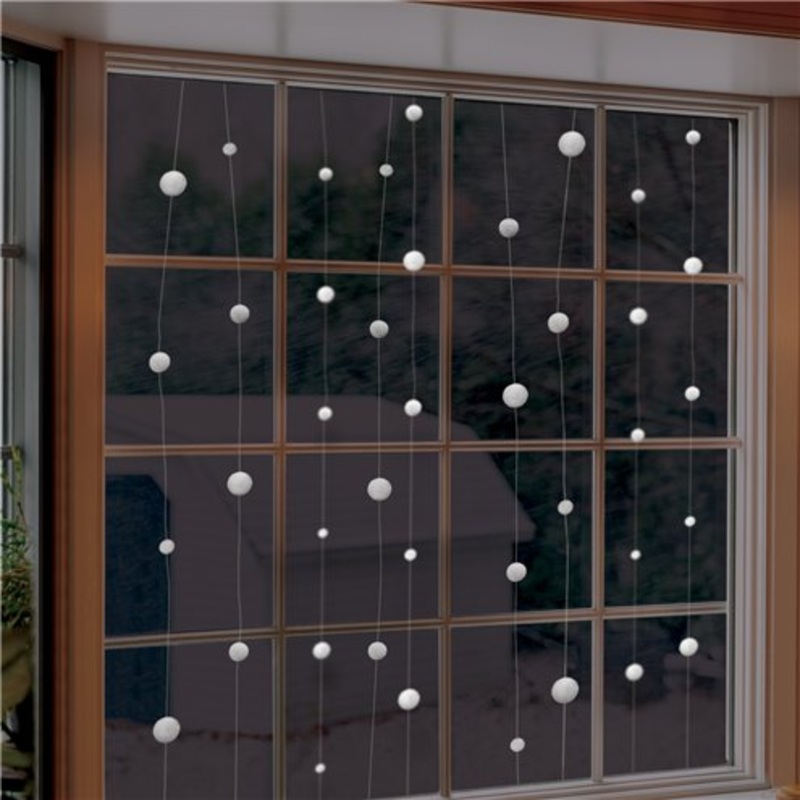 Snowflakes hanging decoration 12.8m