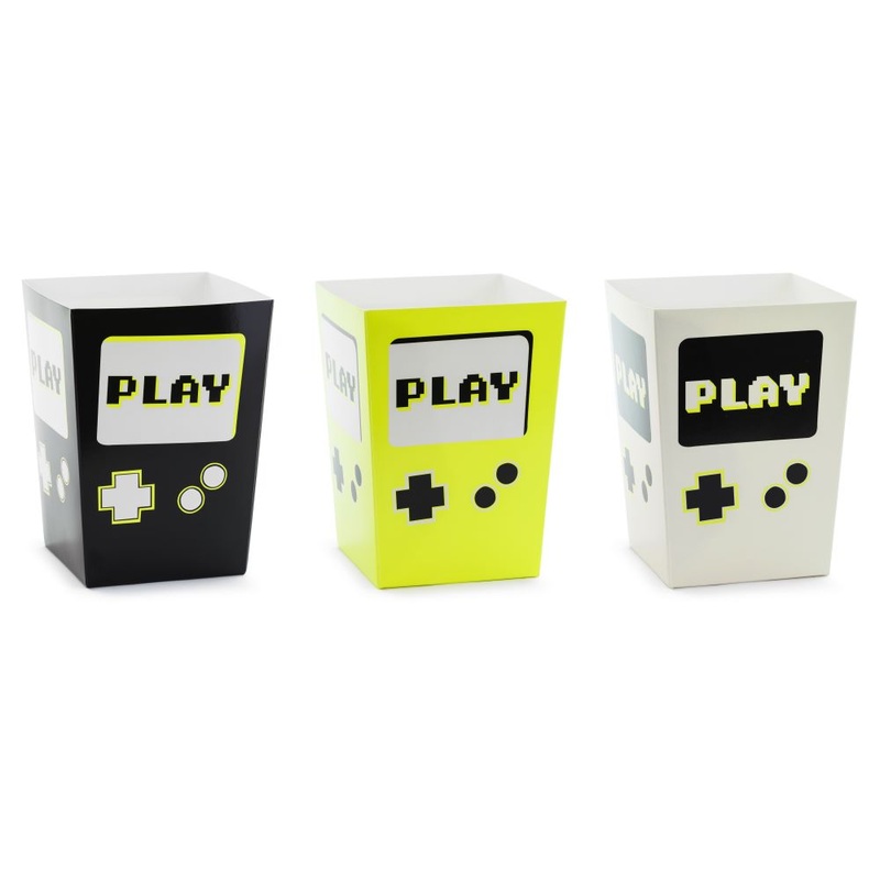 6 snack boxes press play