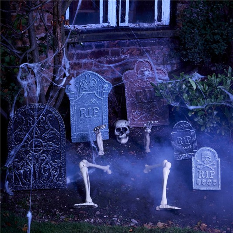 Halloween cemetery garden decoration set