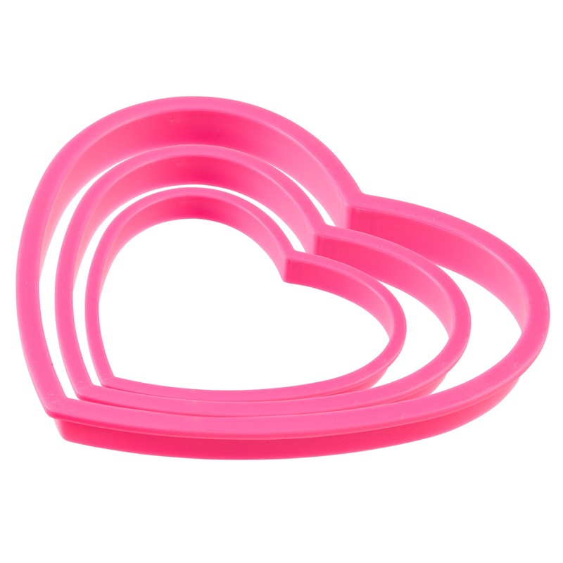 3 Little love heart cookie cutters