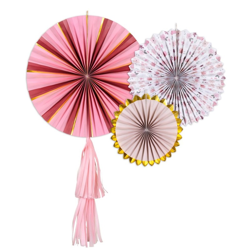 Rosy Flowers paper rosettes