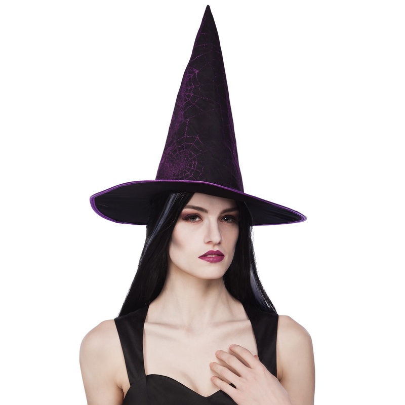 Witch hat Gabriela