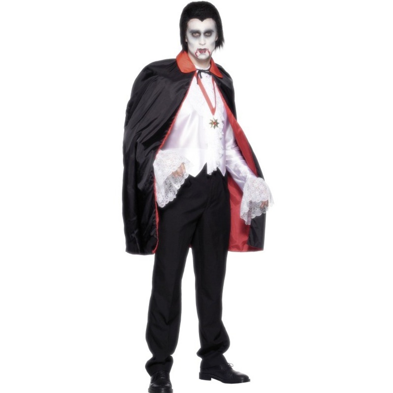 Reversible vampire cape black and red