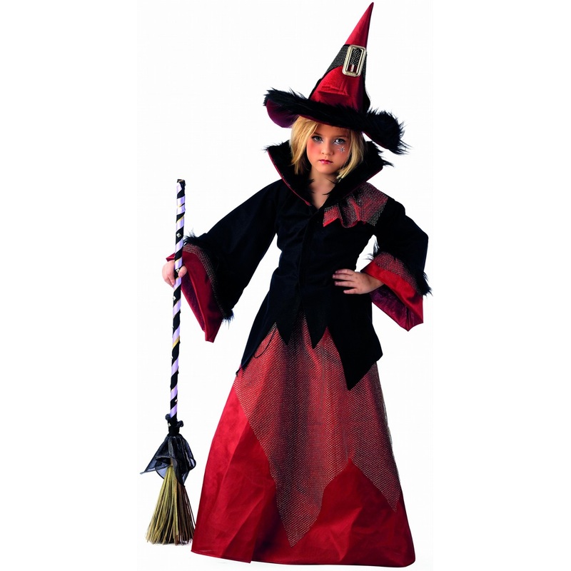 Walpurgis Night witch Lea