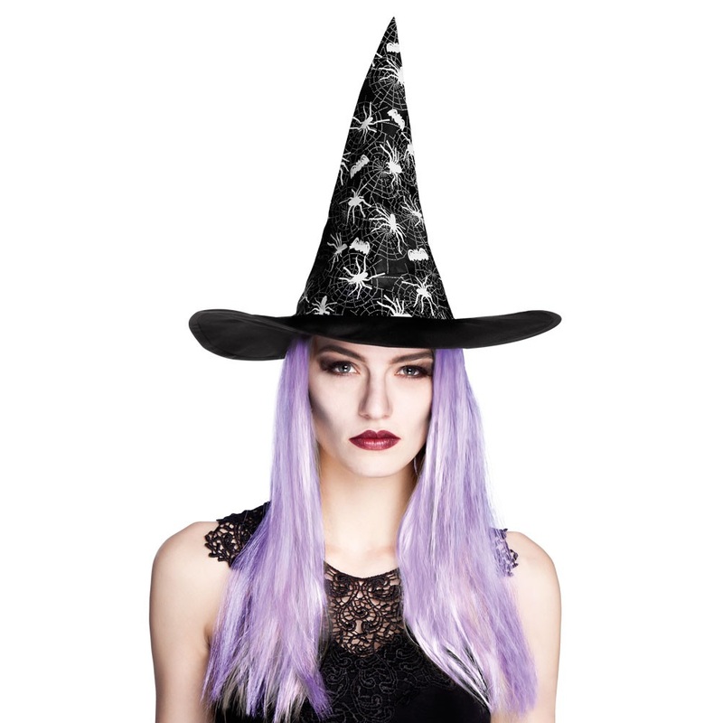Witch hat Daniela with hair