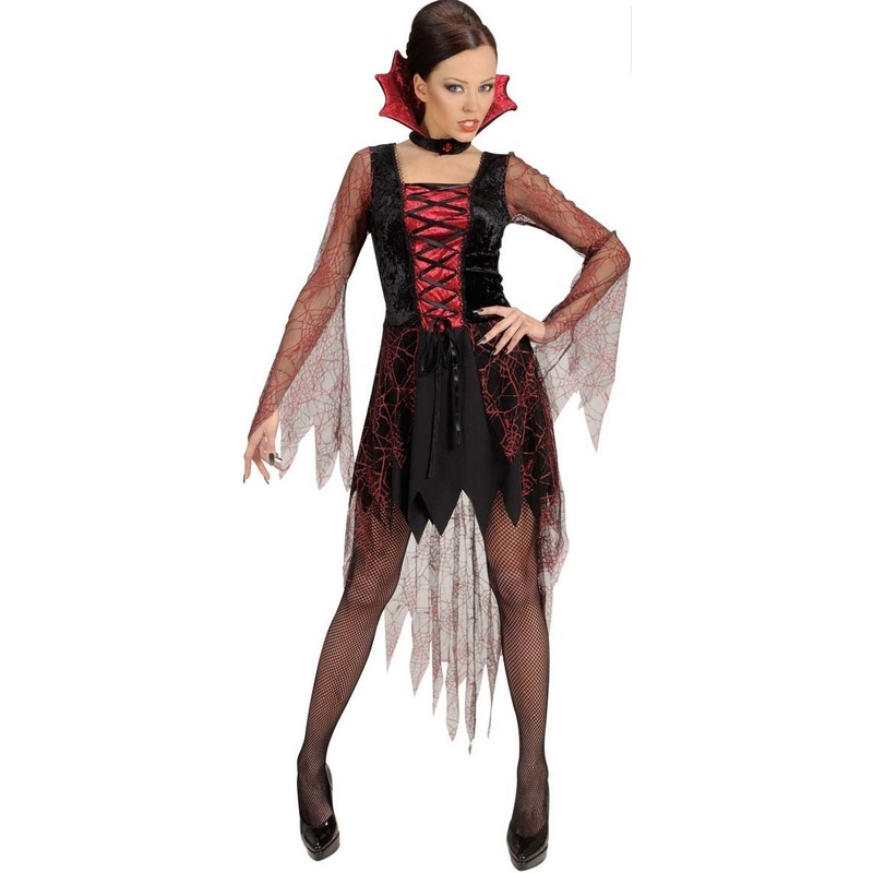Vampire woman in cobweb dress S