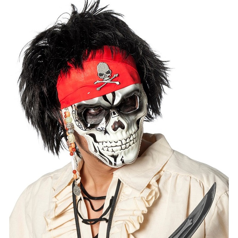 Haunted skull pirate mask deluxe