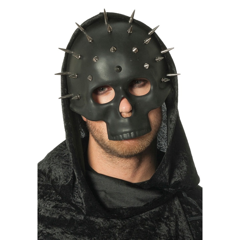 Skull mask with barbed rivets black