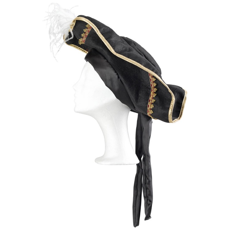 Noble pirate hat