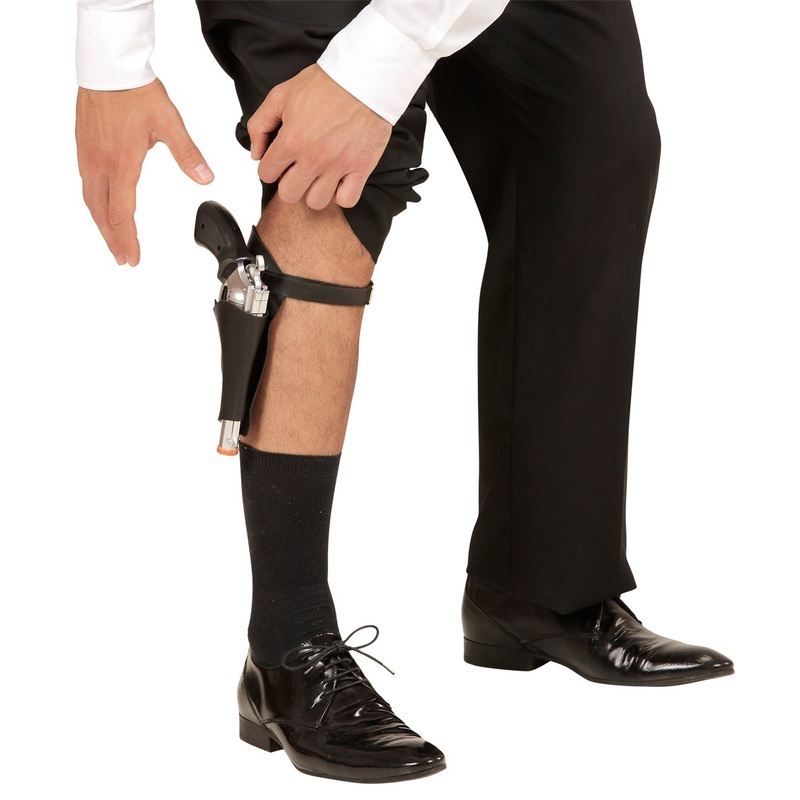 Leg pistol holder