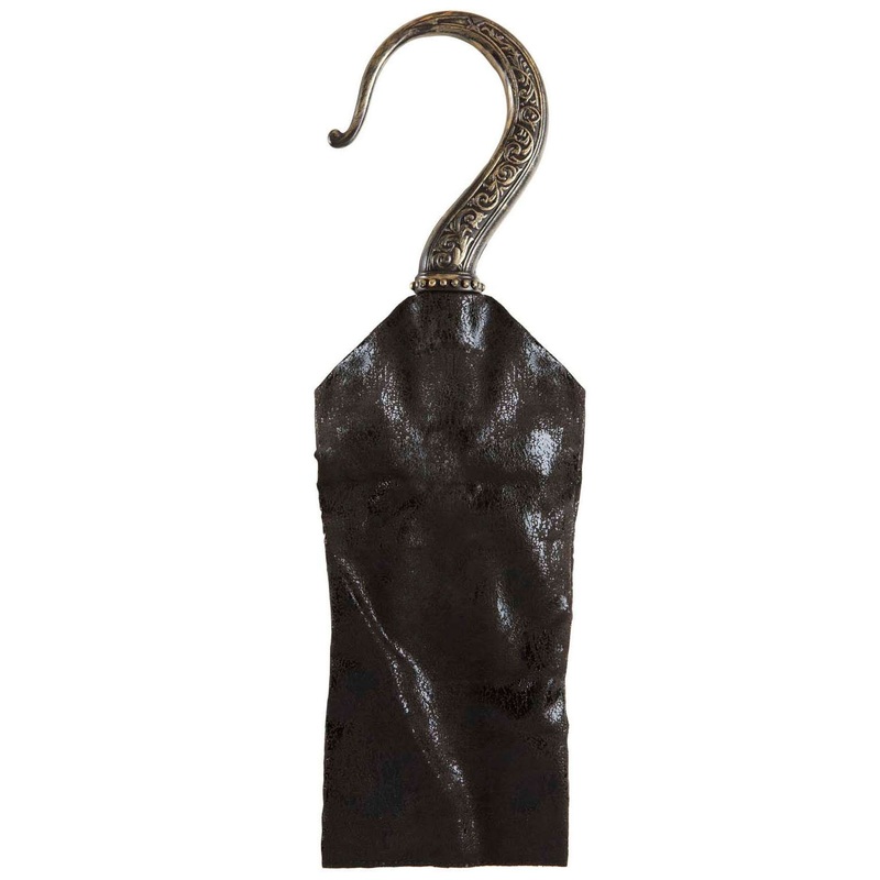 Scary pirate hook for kids