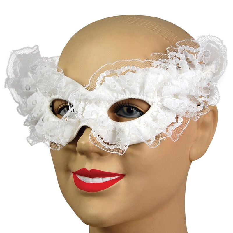 Clarissa ruffled eye mask