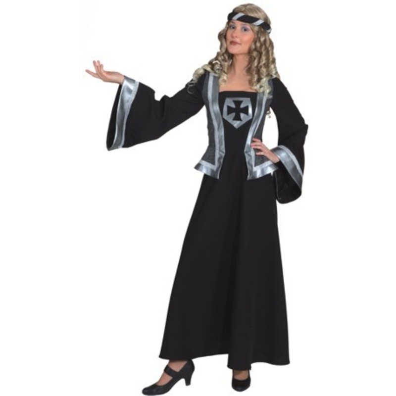 Elegant knightly ladies costume 36