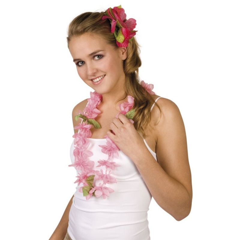 Delicate Hawaiian flower necklace pink