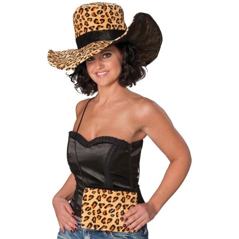 Wild leopard accessories for women