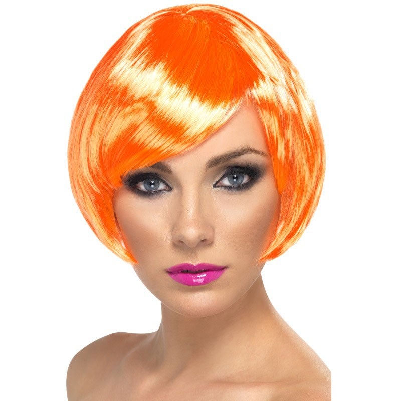 Short women's bob wig with bangs