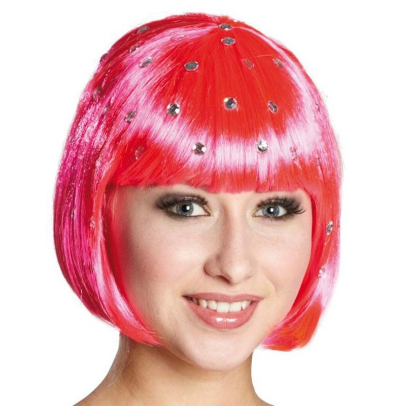 Cheeky diamond short hair wig pink