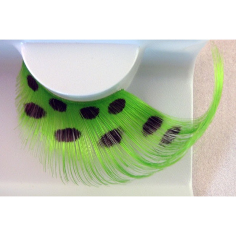 Dotted green eyelashes