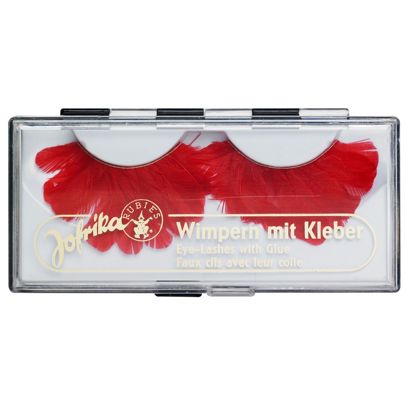 Elegant red lashes
