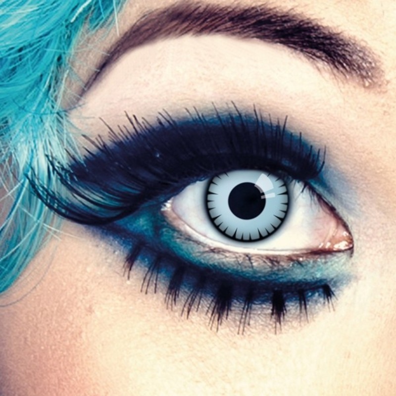 Ice blue annual contact lenses