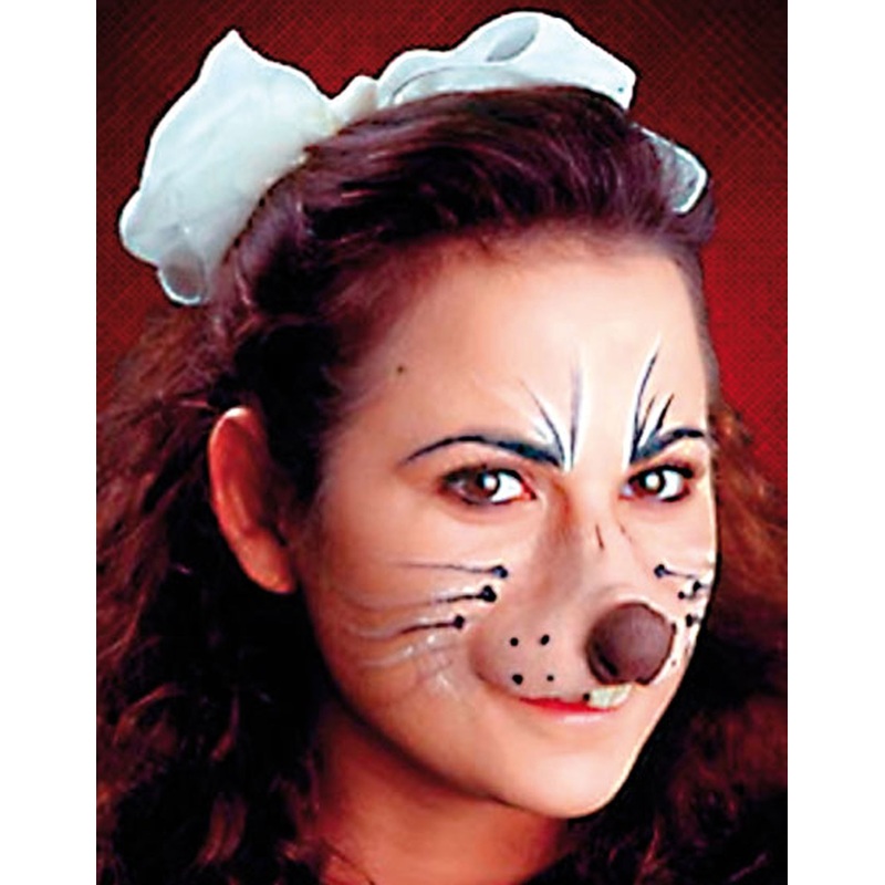 Sweet mouse nose latex application